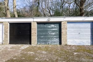 Photo 17- click for photo gallery